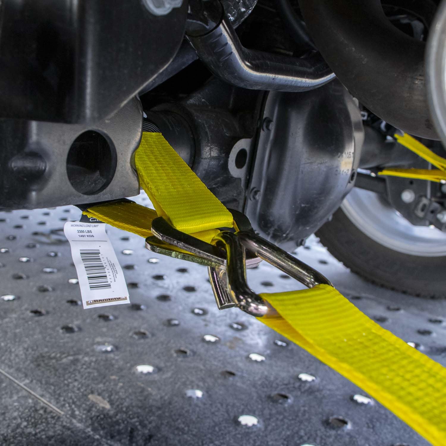 VULCAN Tie Down Axle Straps with Wear Pad - 4 Pack - Classic Yellow - 3,300 Pound Safe Working Load - Image 3